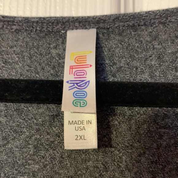 Lularoe grey heathered short sleeve tshirt 2xl - Picture 2 of 6